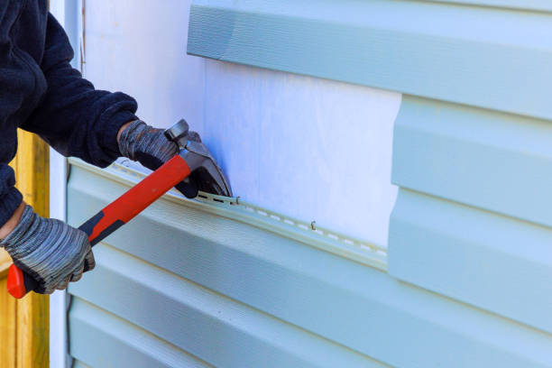 Reliable Emergency Siding Repair contractor in Pittsburgh, PA by Squared Siding